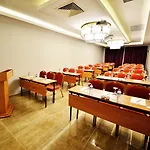 Best Western Plus Center Hotel